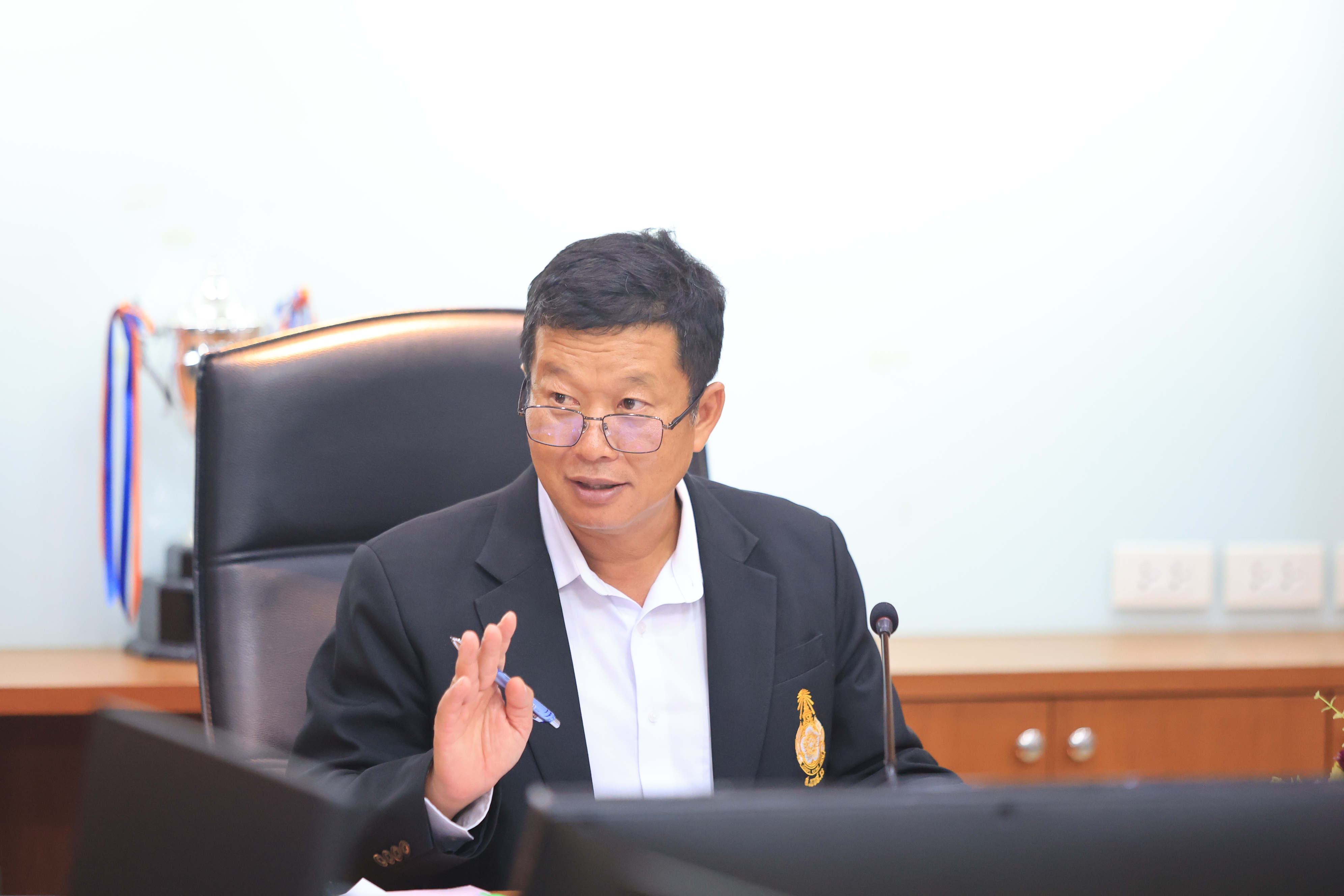 title - ส.ป.ก. ประชุมคณะกรรมการกลั่นกรองผลการประเมินประสิทธิภาพและประสิทธิผลการปฏิบัติงานของลูกจ้างประจำ ส.ป.ก. ส่วนกลาง